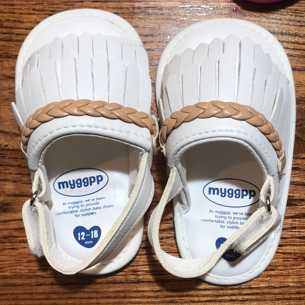 Toddler flip flops/sandal bundle🖤 - Picture 5 of 6